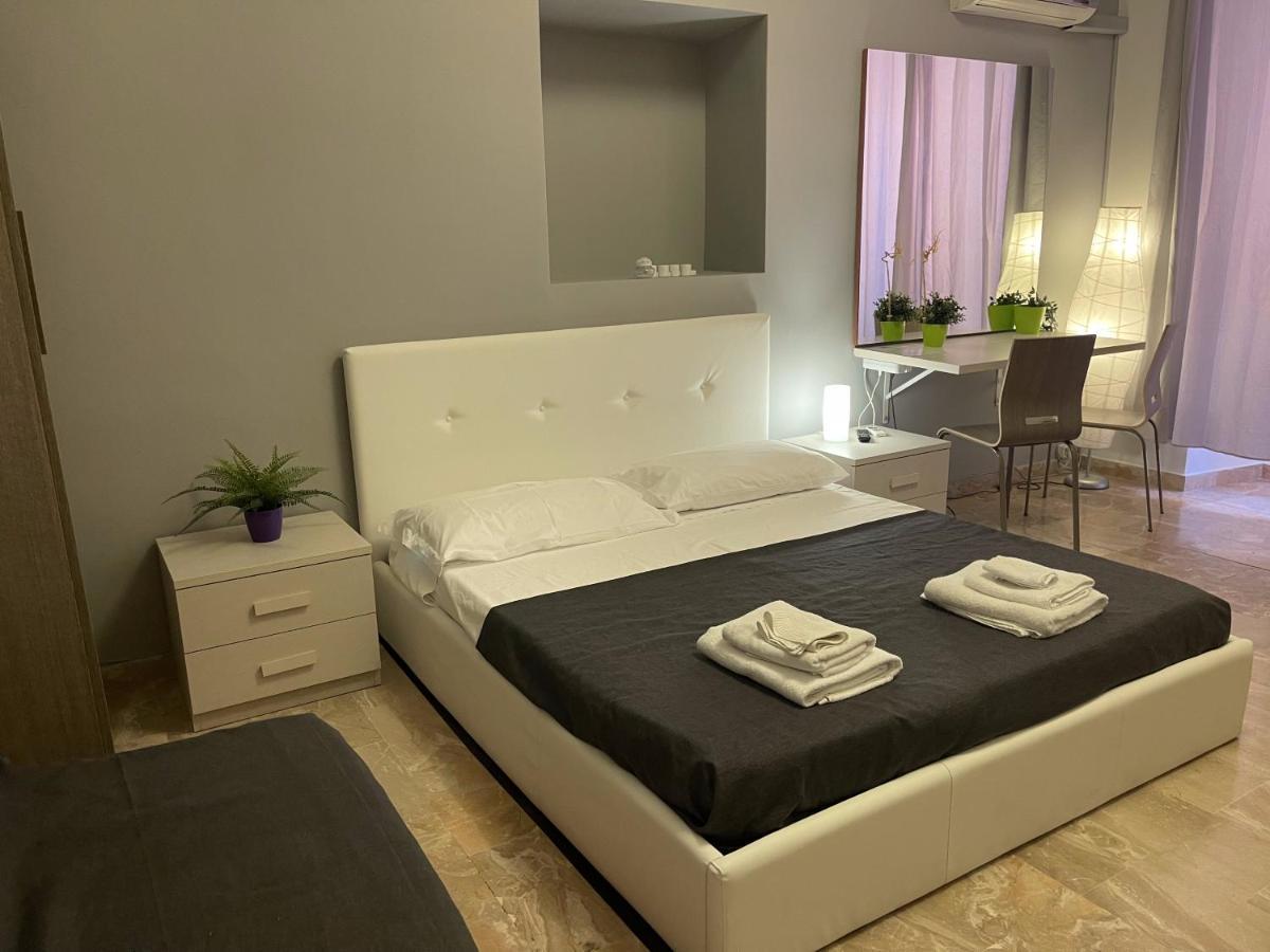 Sleepy Max Hotel โรม ภายนอก รูปภาพ